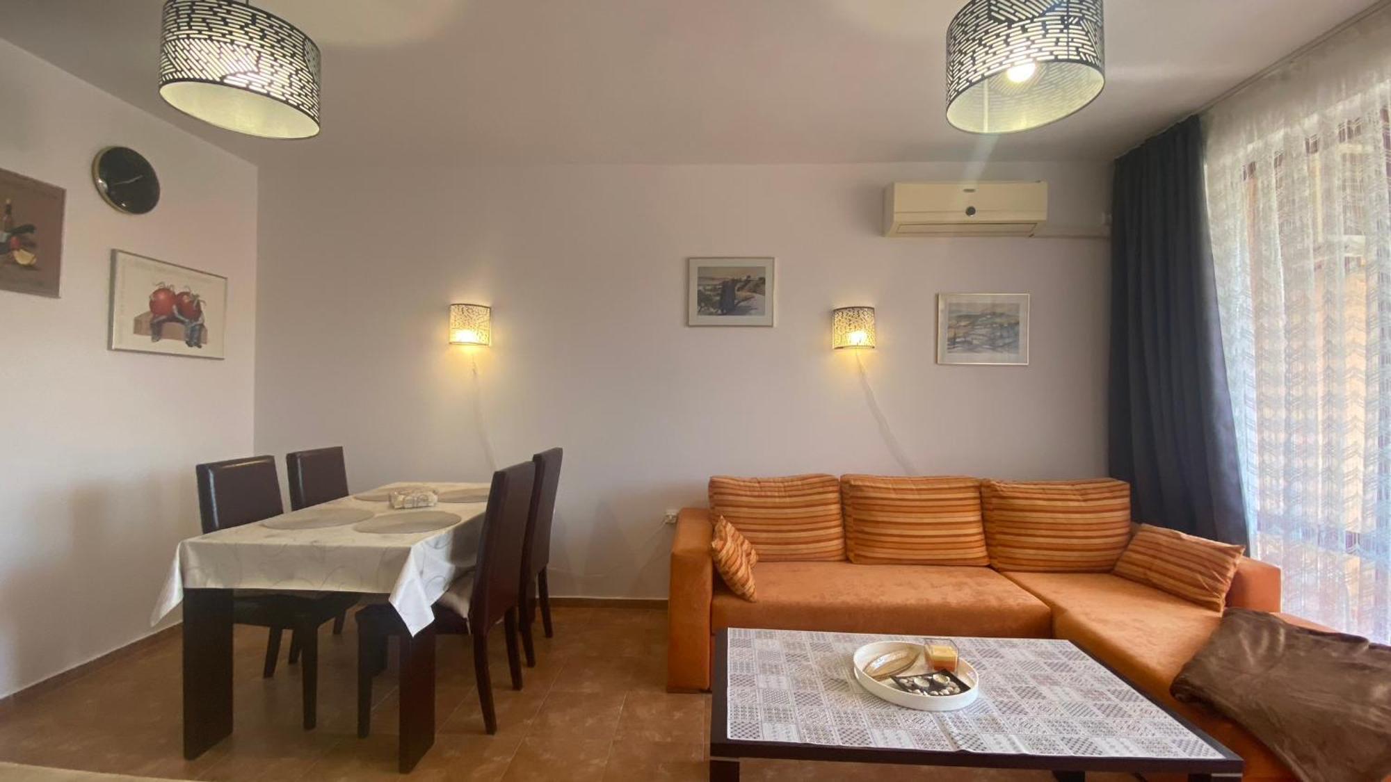 Bratanov Summer Apartment Slântsjev Brjag Eksteriør bilde